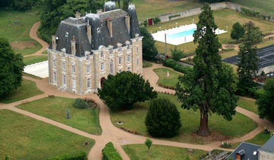 Chateau De Montbraye Parigné-lʼÉvêque Dış mekan fotoğraf