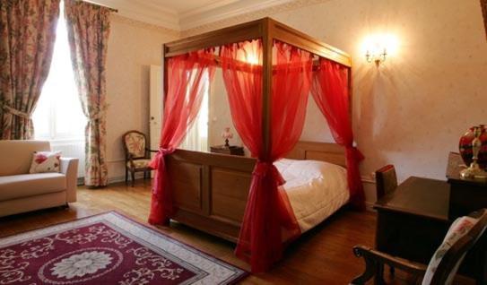 Chateau De Montbraye Parigné-lʼÉvêque Dış mekan fotoğraf